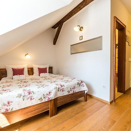 ורהניקה Guesthouse Bistra מראה חיצוני תמונה