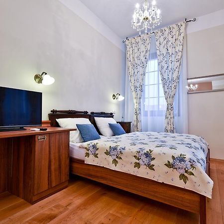 ורהניקה Guesthouse Bistra מראה חיצוני תמונה