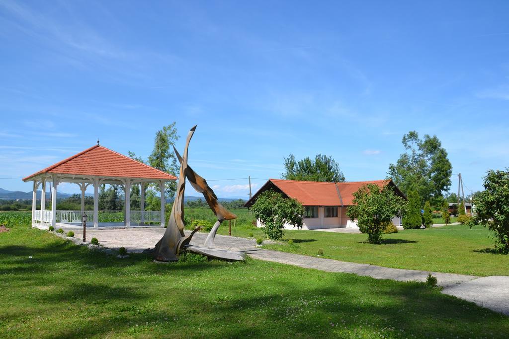 ורהניקה Guesthouse Bistra מראה חיצוני תמונה